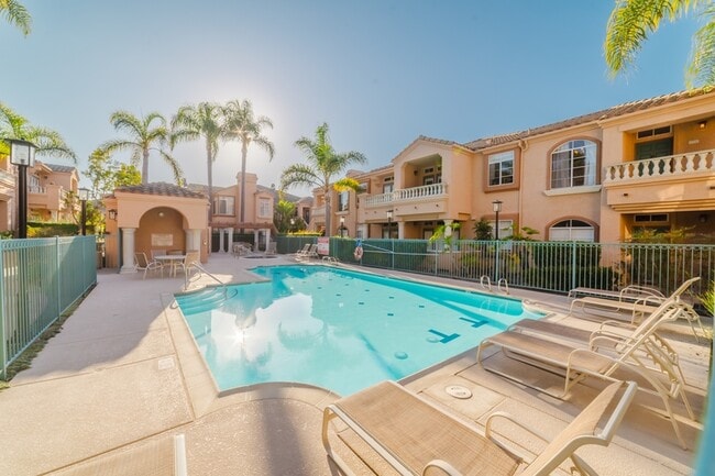 Photo - 3547 Cameo Dr