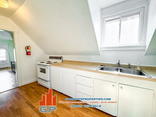 Photo - 31 Granite St