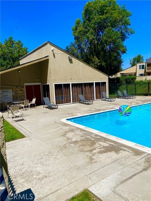 Photo - 1463 Cypress St