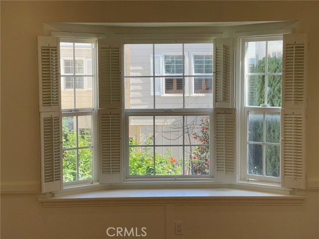 Photo - 135 1/2 Canon Drive Apt #135, Beverly Hills, CA 90212 - 2 BR 2 BA condo Unit 135