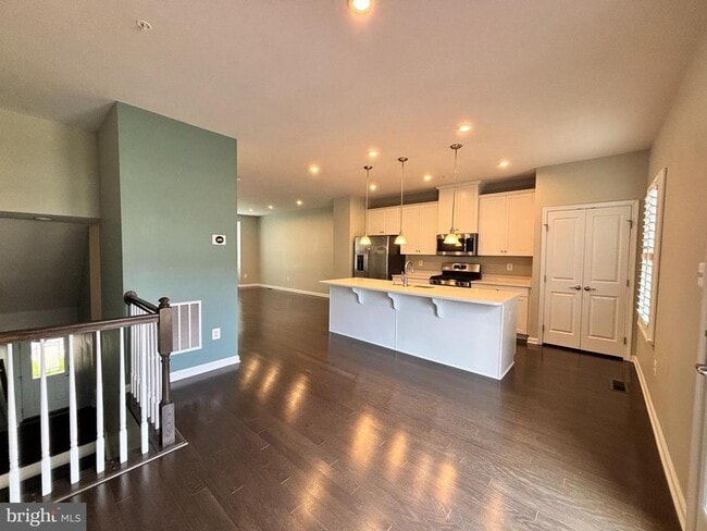 Photo - 8312 Kippis Rd