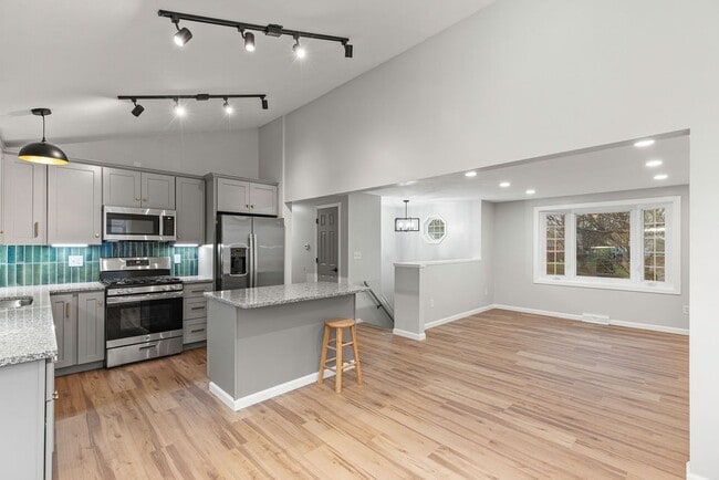 Photo - 7789 New Hope E