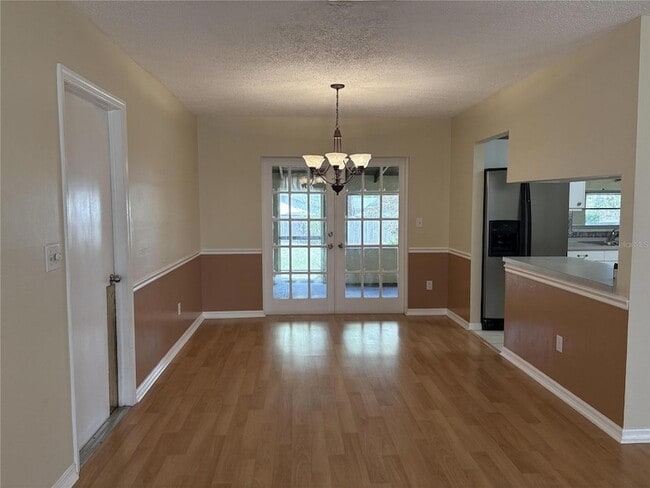 Photo - 1008 Lady Guinevere Dr