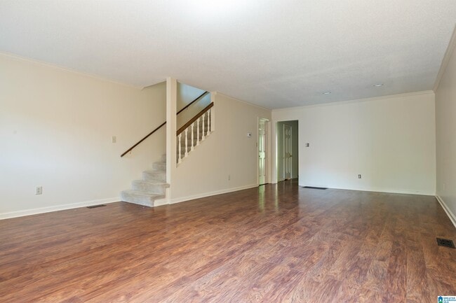 Photo - 1659 Ashwood Ln