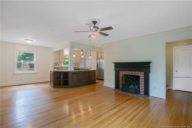 Photo - 415 Vista Dr