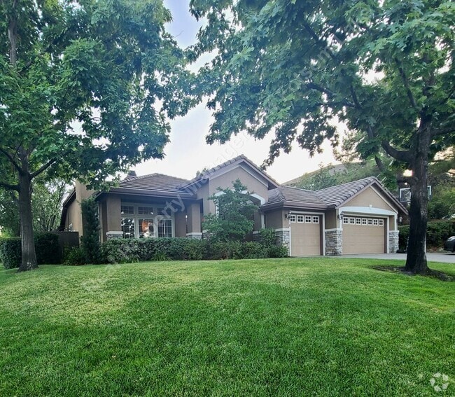 Building Photo - Coming Soon!!  Spacious Single Story in Se... Rental