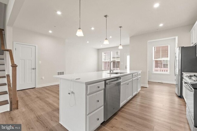 Photo - 5507 Greenpoint Ln