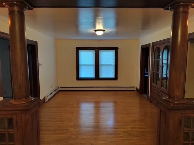 Photo - 462 Lincoln St Unit 1