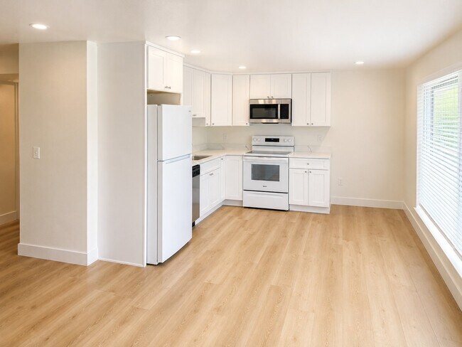 Photo - 8711 S 114th St Unidad 2A