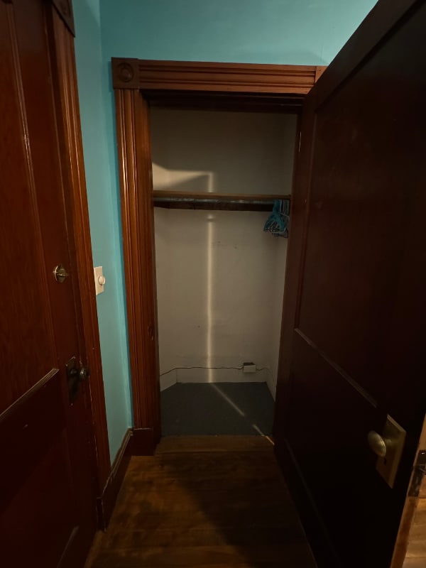 Photo - 124 W Broadway Unit 2