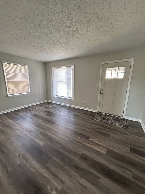 Photo - 18312 Mapleboro Ave