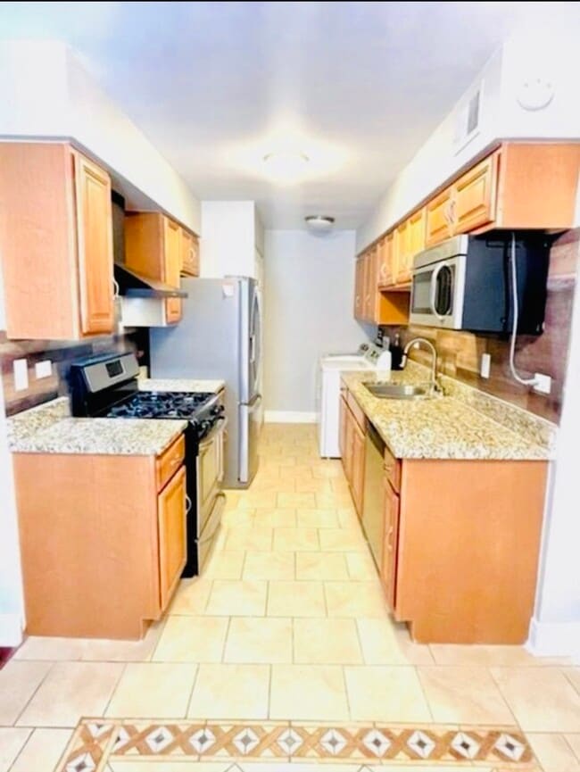 Photo - 600 Academy Ct Unidad 600 Rental