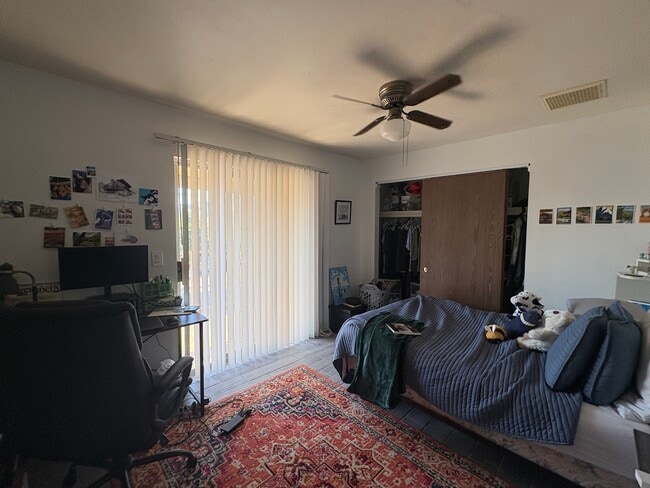 Photo - 1209 E Elm St Unit 1209