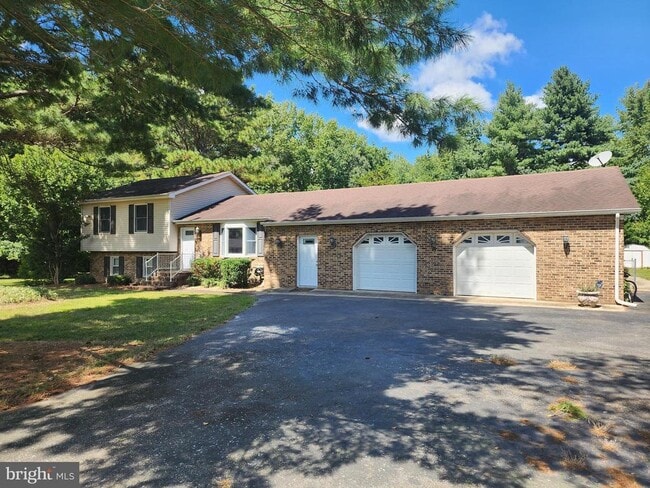 Building Photo - 3689 Midstate Rd Rental
