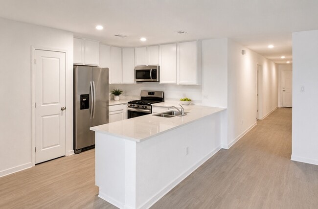 Photo - 306 Nicholas Rd