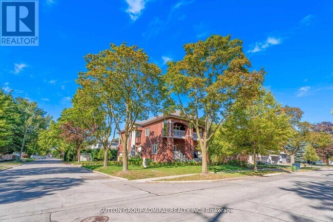 Photo - 116 Goulding Ave