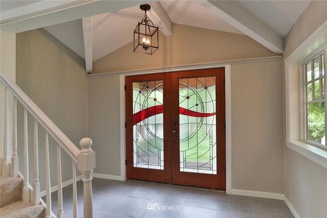 Photo - 4 bd 2.5 bathroom single family home in Bellevue
