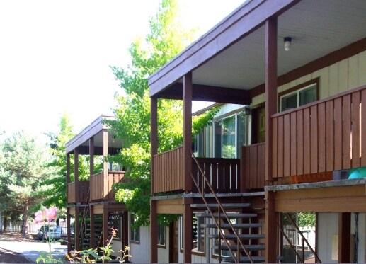 Whispering Pines - Whispering Pines Apartments