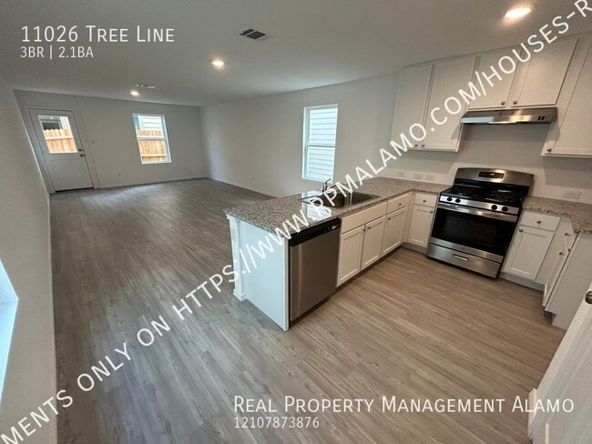 Photo - 11026 Tree Line