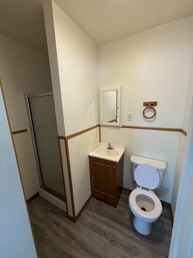 Photo - 1623 E Lincolnway Unit 9