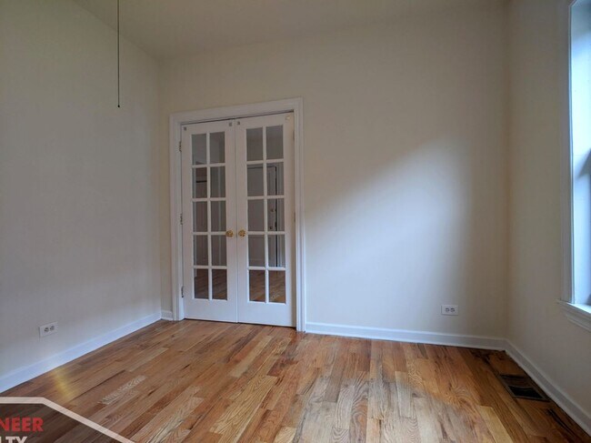813 W Waveland Ave Unit 817-N1