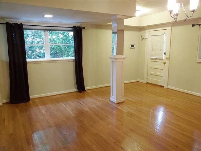 Photo - 76 Laurel Forest Cir NE