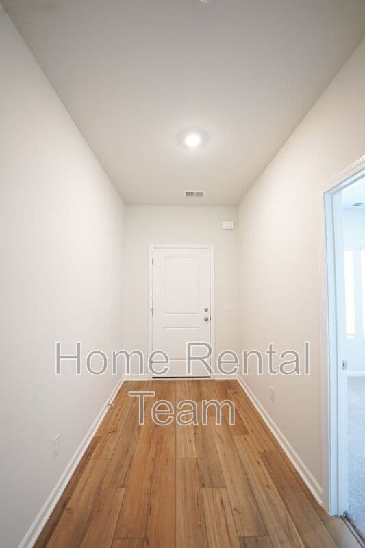 Photo - 119 Juliette Low Ln