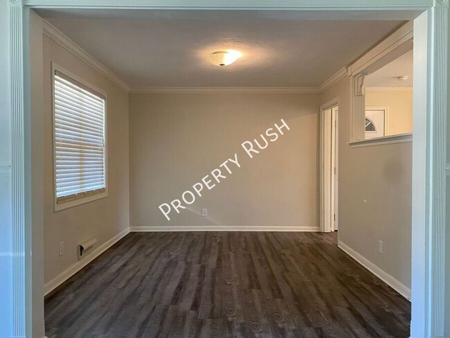 Photo - 4726 Fairwood Ln