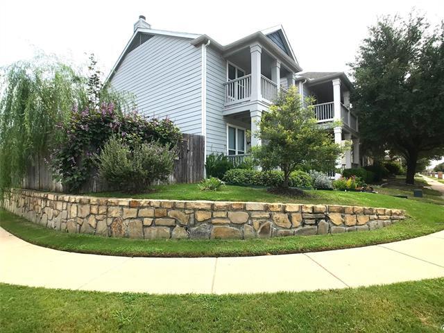 Photo - 10736 Traymore Dr