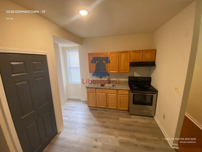 Building Photo - 5038 Germantown Ave Unit 5038-2ND FLOOR
