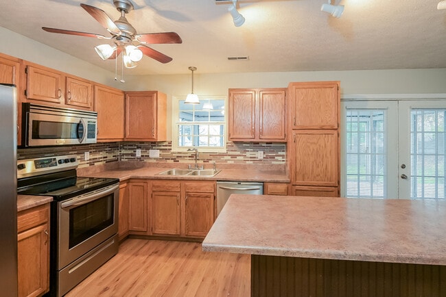 Photo - 6460 Calloway Ct