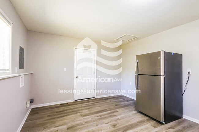 Photo - 3967 Downes Dr