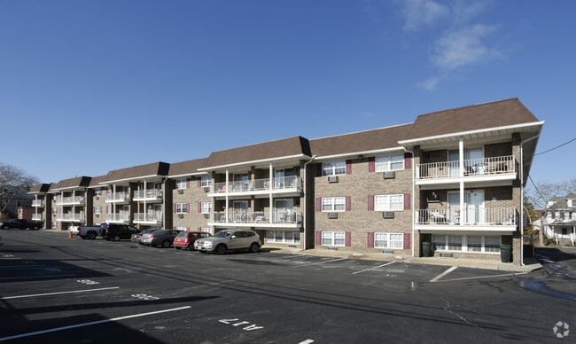 Photo - Mariner Apartments