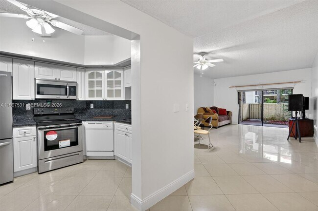 Photo - 13045 SW 88th Ln Unit 104A