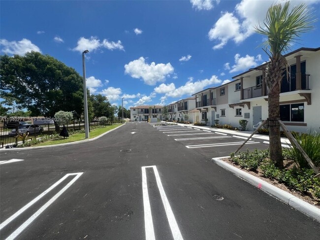 Photo - 199 Redland Rd