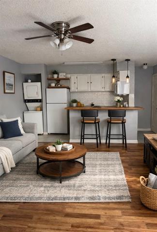 Photo - 9809 Walnut St Unit E305