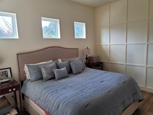 Photo - 1248 Lakeshore Dr