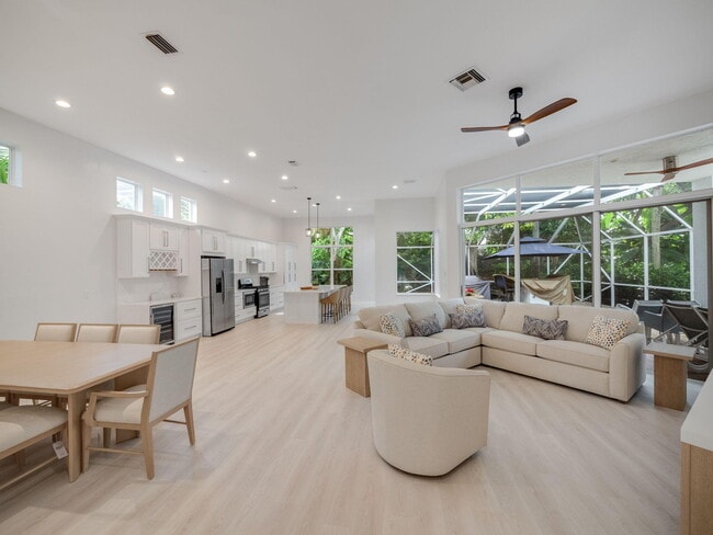 Photo - 143 Sunset Bay Dr