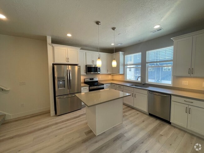 Building Photo - 597 Nichole Ln Unit #190 Rental