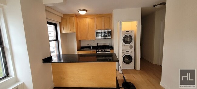 EAST 36 STREET - EAST 36 STREET Apartment Unit 12B