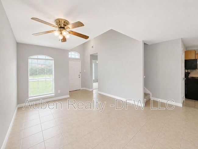Photo - 434 Chestnut Ln