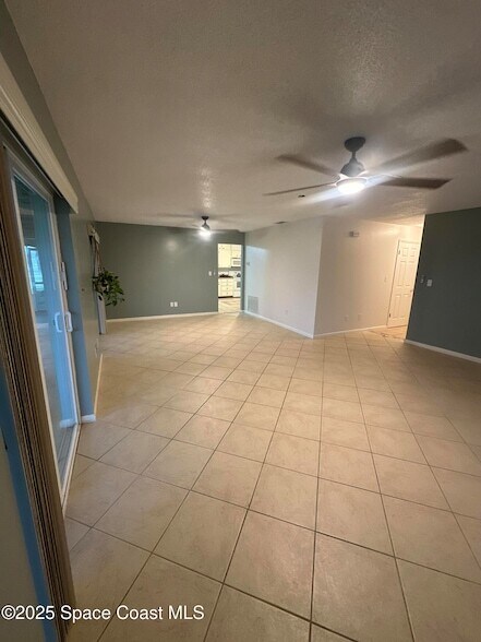 Photo - 325 Trinidad Dr