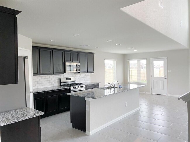 Photo - 29630 Juniper Ct