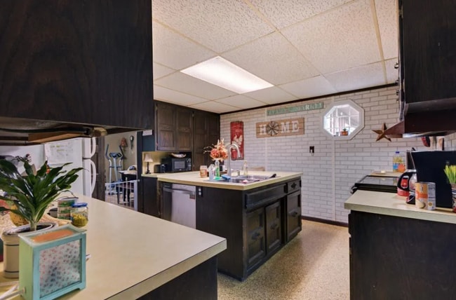 Photo - 491 County Road A Unit B