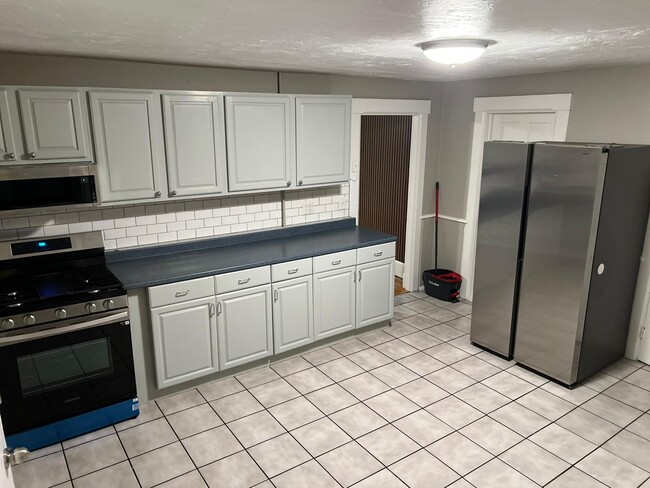 Kitchen - 13 Maple St Apartamentos Unidad 1