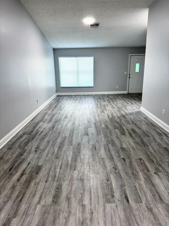 Photo - 14587 Wood Pine Dr