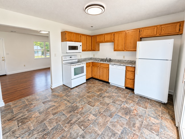 5339 Beechwood Dr
