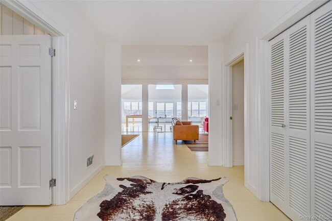 Photo - 159 Old Quaker Hill Rd