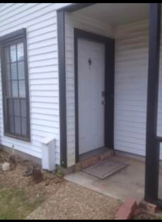 Building Photo - 1414 Highland Ave