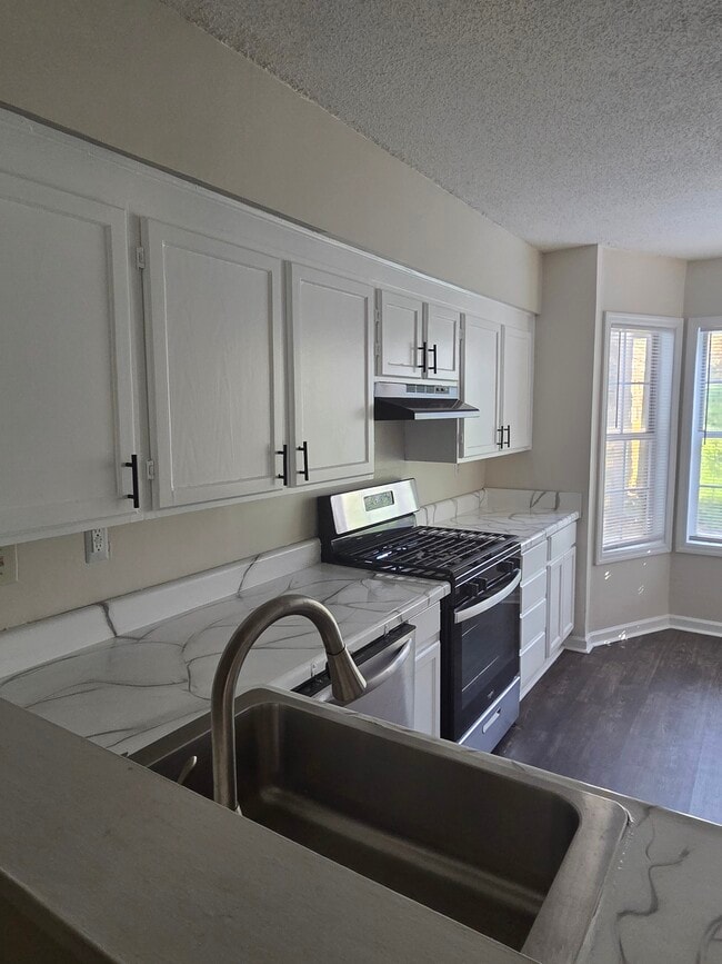 Photo - 6043 Green Forest Dr Unit 6043 Green Forest Drive,